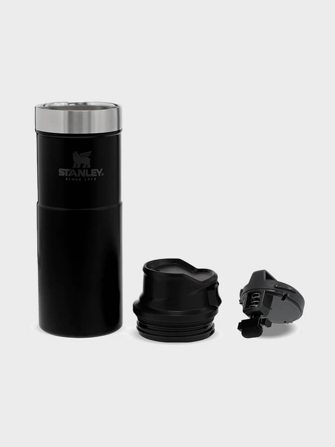 Stanley Classic Trigger Action Travel Mug (0.47L)